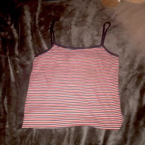 Cropped tank-top summer vibes